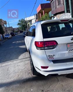 جيب جراند شيروكي